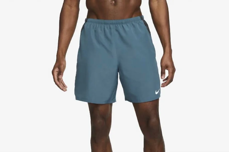 Men's Challenger Shorts In Ash Green/ Dk Smoke Grey